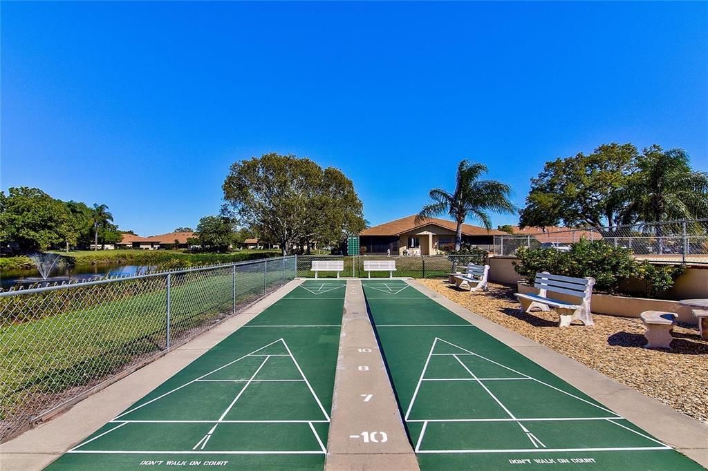 For Sale: $169,900 (2 beds, 2 baths, 1044 Square Feet)