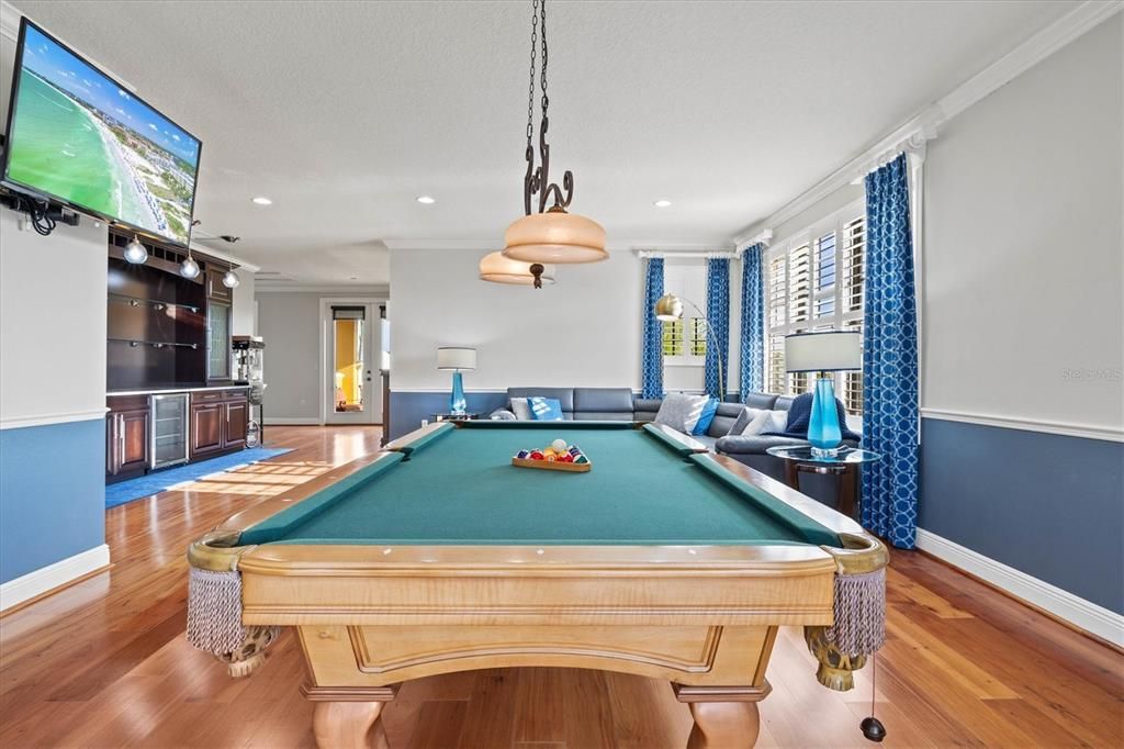 На продажу: $2,750,000 (4 спален, 4 ванн, 4711 Квадратных фут)