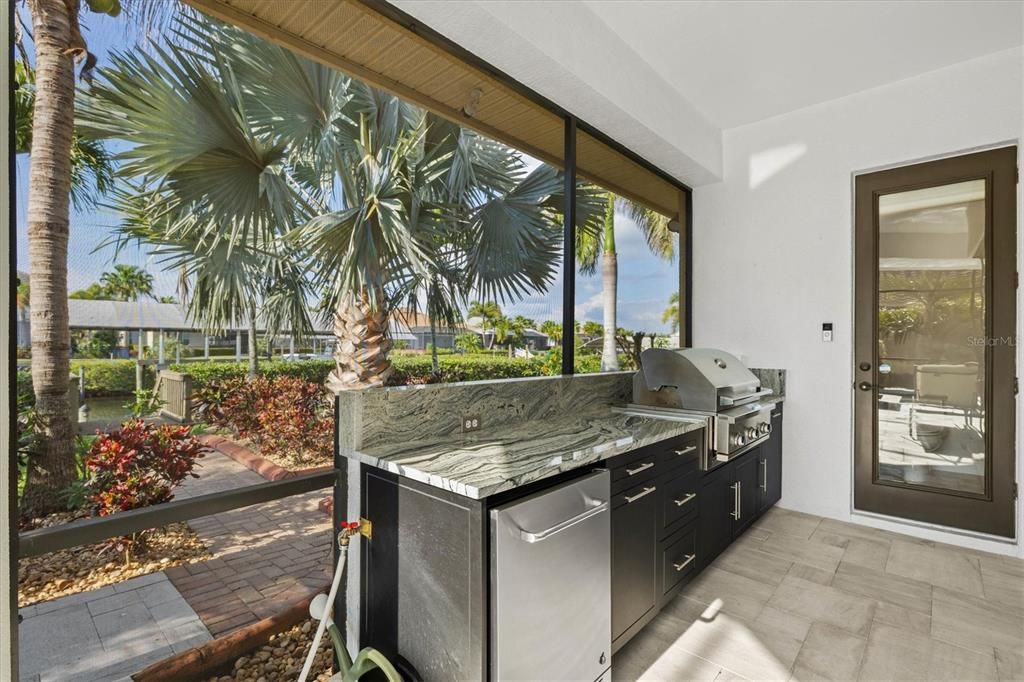 На продажу: $2,750,000 (4 спален, 4 ванн, 4711 Квадратных фут)