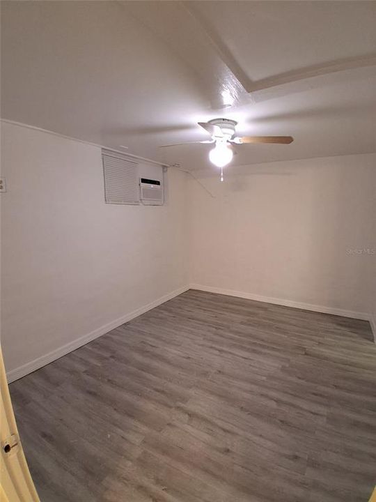 En Venta: $540,000 (5 camas, 2 baños, 2520 Pies cuadrados)