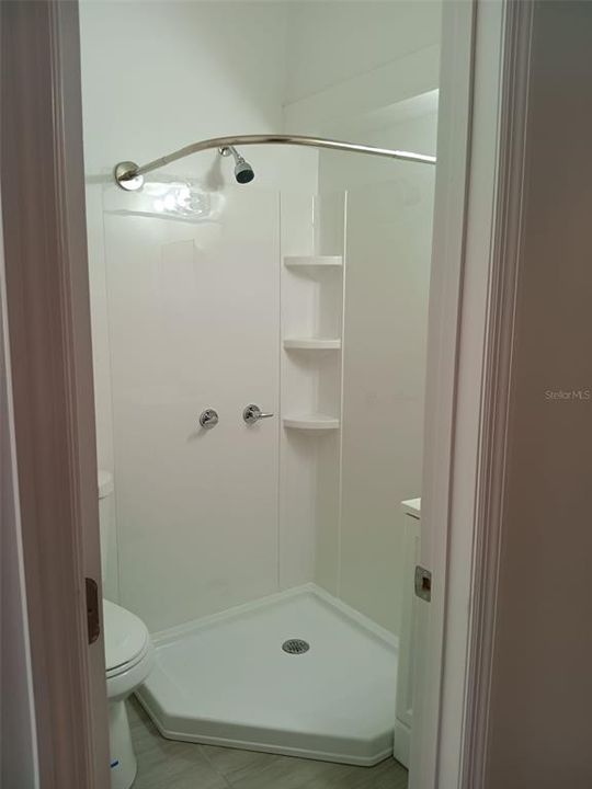 En Venta: $540,000 (5 camas, 2 baños, 2520 Pies cuadrados)