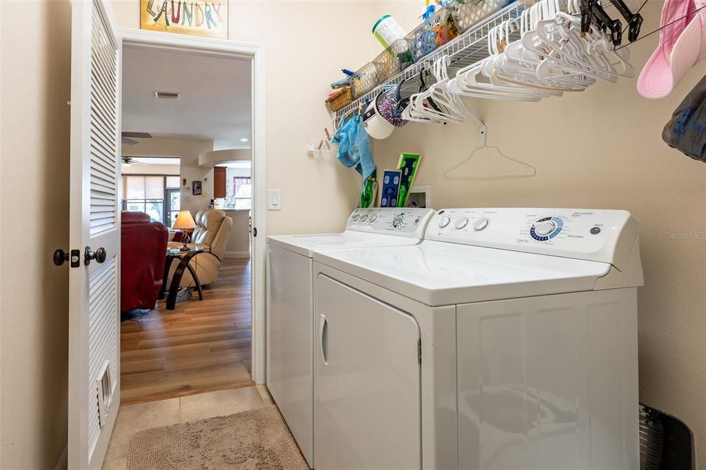 For Sale: $409,999 (3 beds, 2 baths, 2297 Square Feet)