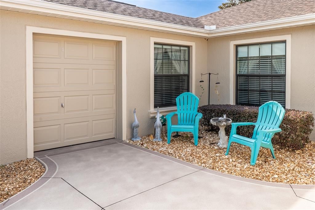 For Sale: $409,999 (3 beds, 2 baths, 2297 Square Feet)