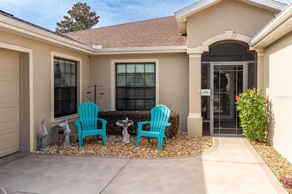 For Sale: $409,999 (3 beds, 2 baths, 2297 Square Feet)