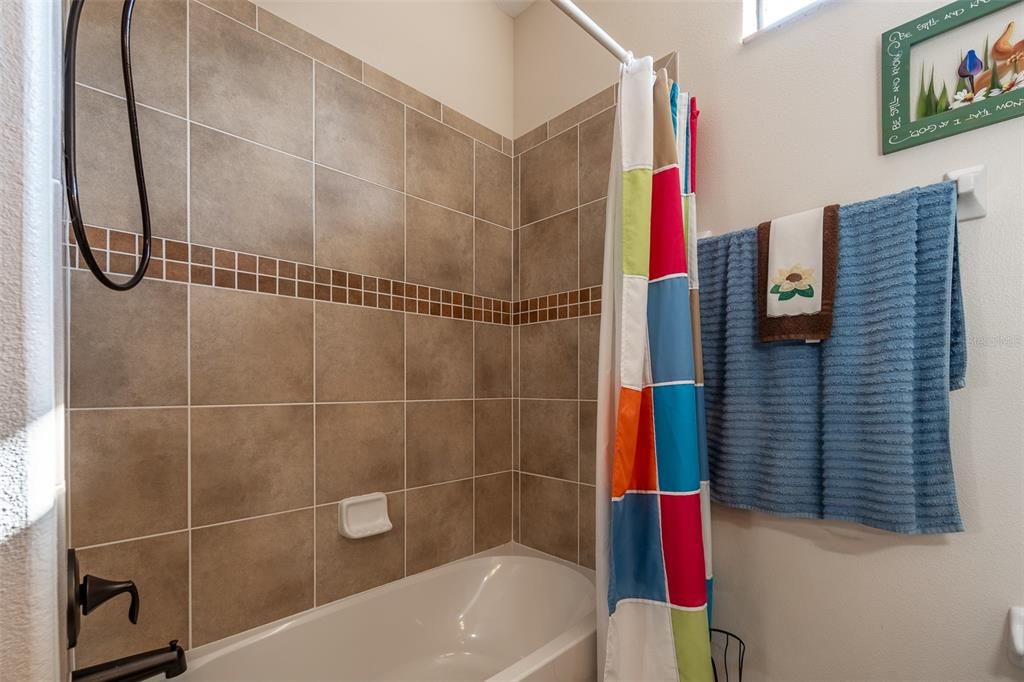 For Sale: $409,999 (3 beds, 2 baths, 2297 Square Feet)