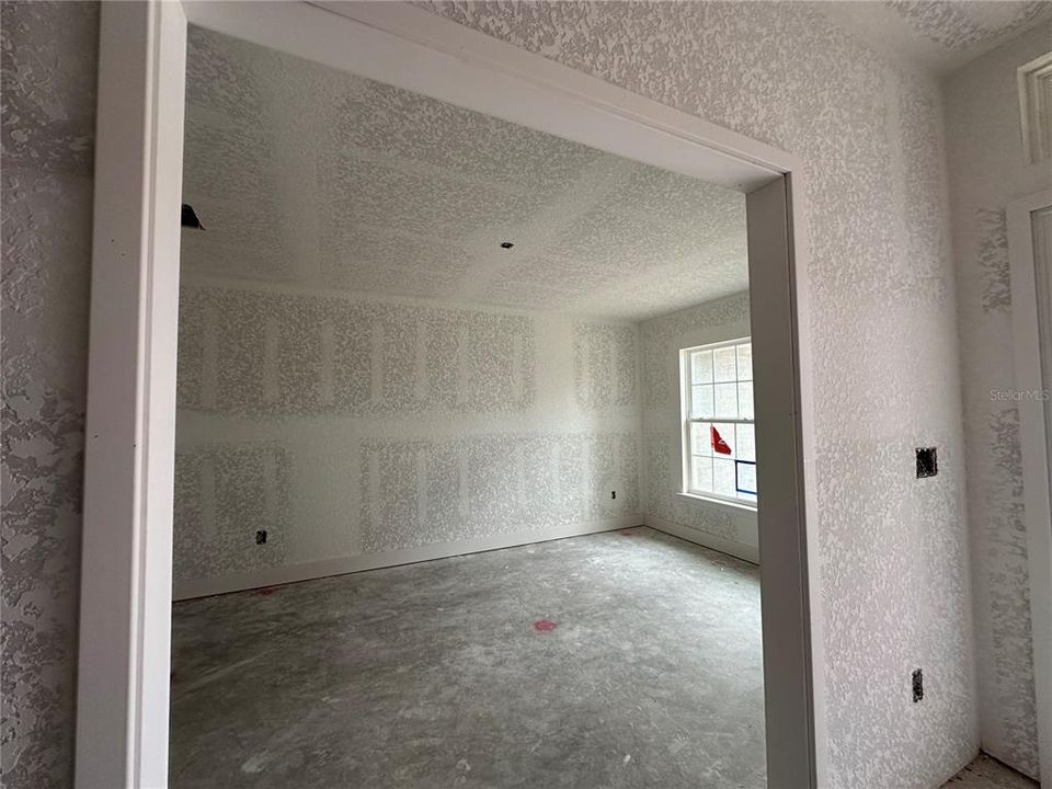 For Sale: $345,250 (4 beds, 3 baths, 2117 Square Feet)