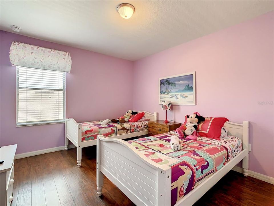 En Venta: $619,000 (8 camas, 5 baños, 3648 Pies cuadrados)