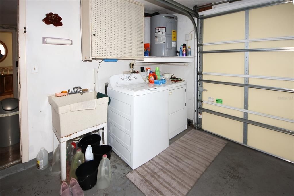 En Venta: $215,000 (2 camas, 2 baños, 1060 Pies cuadrados)