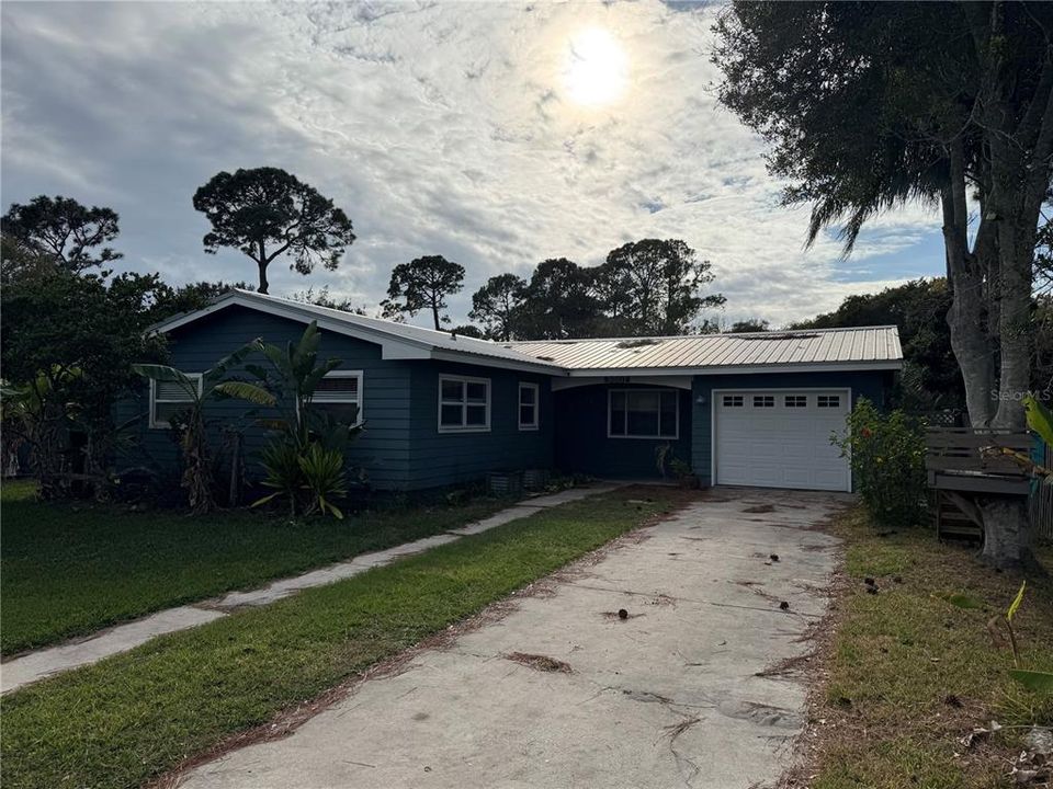 En Venta: $239,999 (2 camas, 2 baños, 1128 Pies cuadrados)