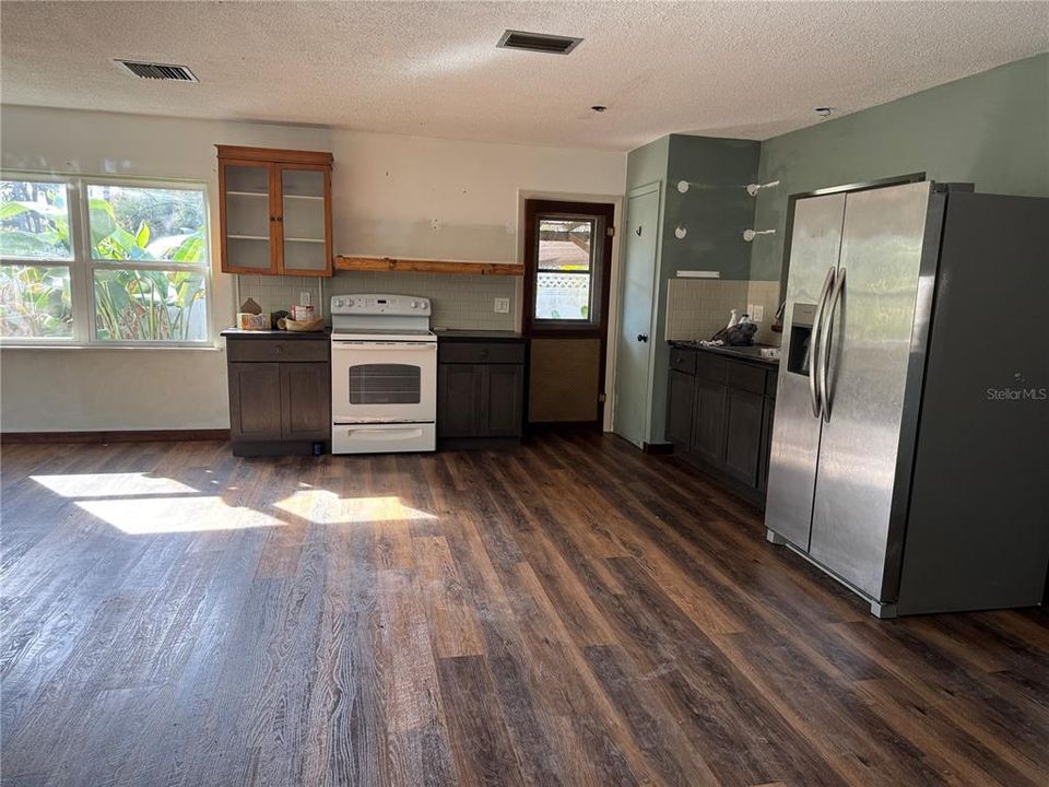 En Venta: $239,999 (2 camas, 2 baños, 1128 Pies cuadrados)