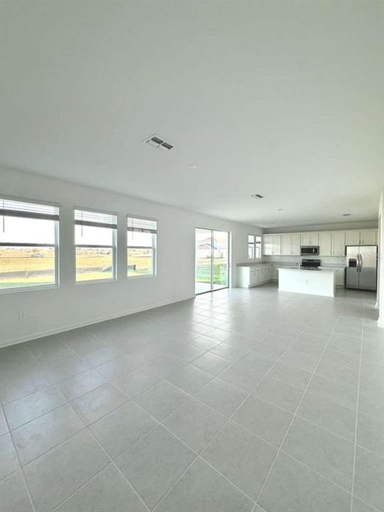 En Renta: $3,200 (4 camas, 2 baños, 2781 Pies cuadrados)