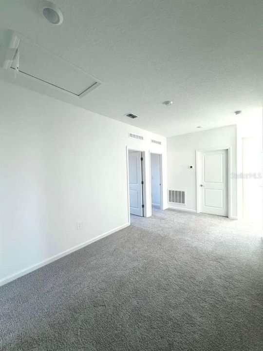 En Renta: $3,200 (4 camas, 2 baños, 2781 Pies cuadrados)