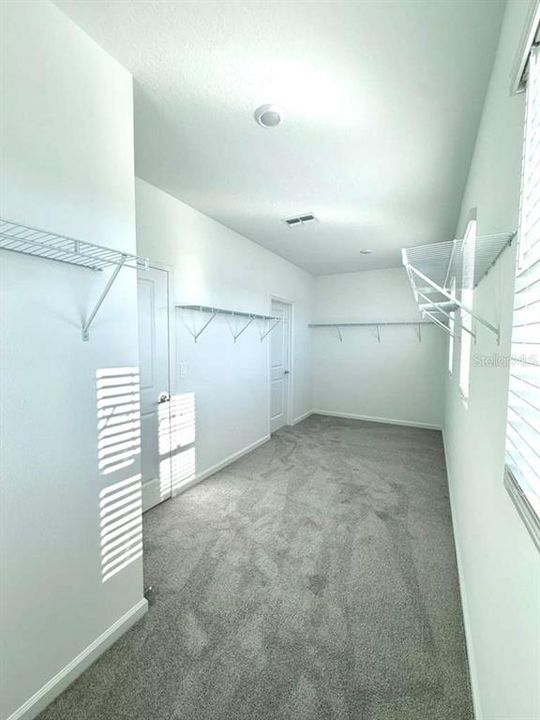 En Renta: $3,200 (4 camas, 2 baños, 2781 Pies cuadrados)