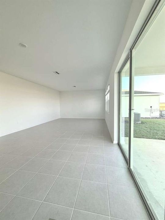 En Renta: $3,200 (4 camas, 2 baños, 2781 Pies cuadrados)