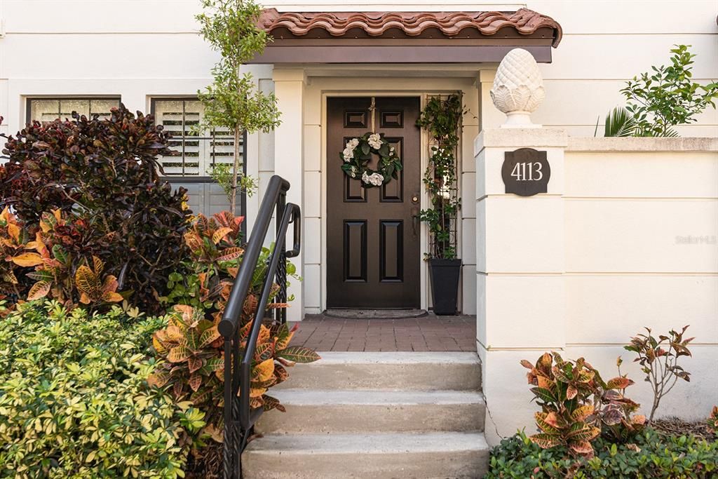 En Venta: $545,000 (4 camas, 3 baños, 2388 Pies cuadrados)