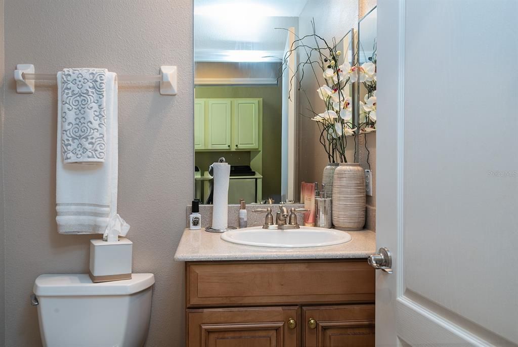 En Venta: $545,000 (4 camas, 3 baños, 2388 Pies cuadrados)