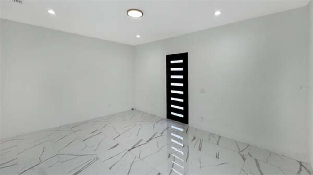 For Sale: $429,000 (3 beds, 2 baths, 2000 Square Feet)