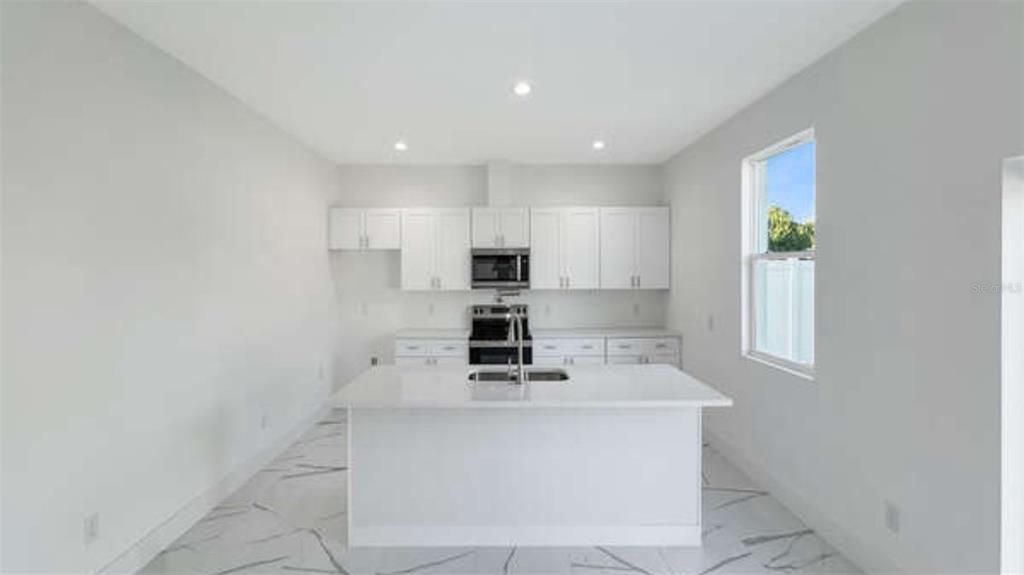 For Sale: $429,000 (3 beds, 2 baths, 2000 Square Feet)