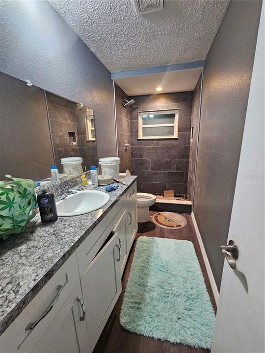 For Sale: $300,000 (4 beds, 2 baths, 1871 Square Feet)