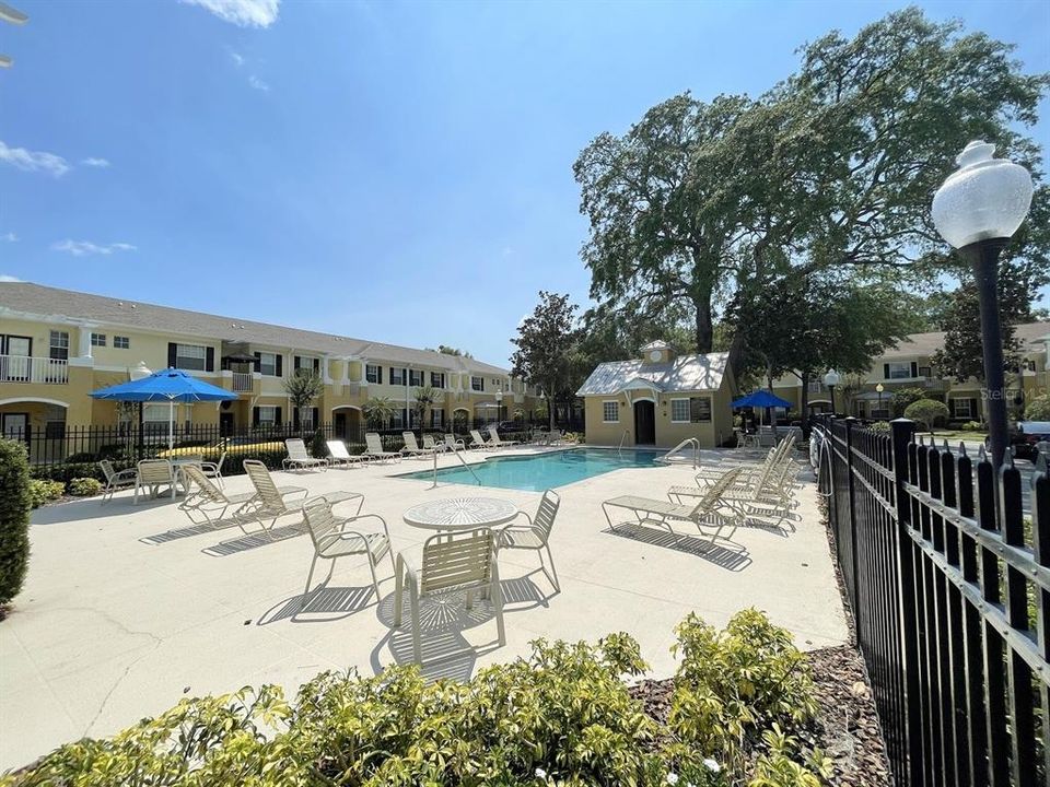 For Rent: $2,750 (3 beds, 2 baths, 1856 Square Feet)