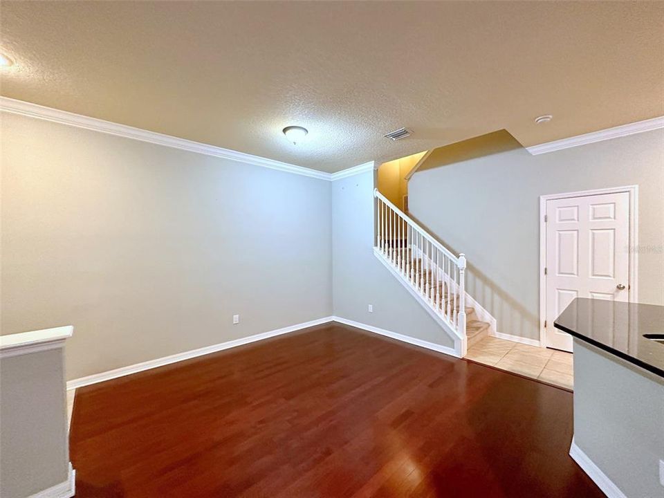 For Rent: $2,750 (3 beds, 2 baths, 1856 Square Feet)