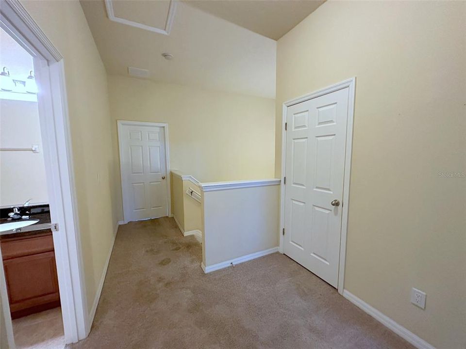 For Rent: $2,750 (3 beds, 2 baths, 1856 Square Feet)