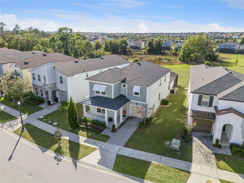 En Venta: $639,900 (6 camas, 4 baños, 2998 Pies cuadrados)