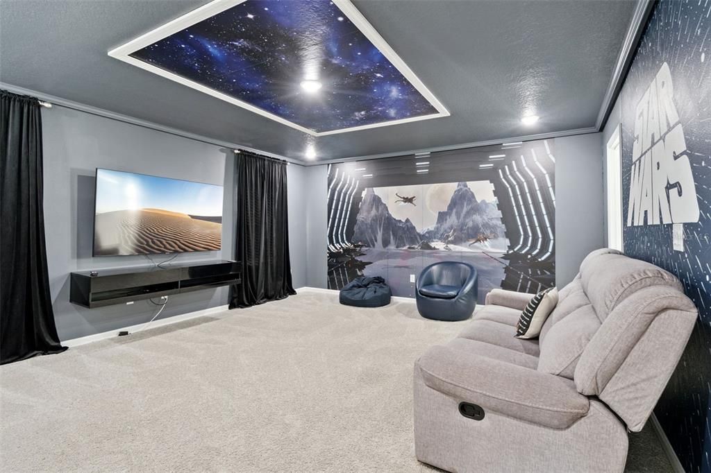 En Venta: $639,900 (6 camas, 4 baños, 2998 Pies cuadrados)