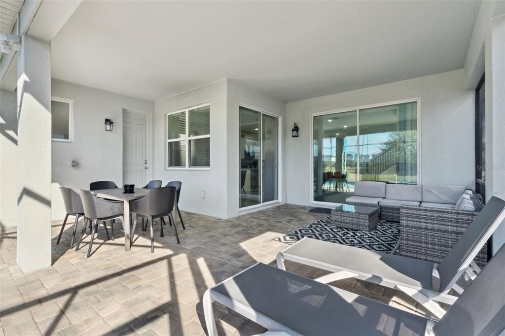 En Venta: $639,900 (6 camas, 4 baños, 2998 Pies cuadrados)