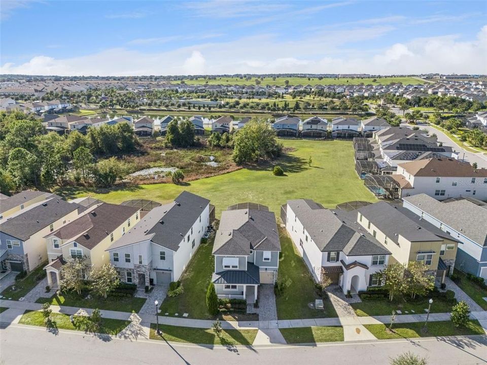 En Venta: $639,900 (6 camas, 4 baños, 2998 Pies cuadrados)