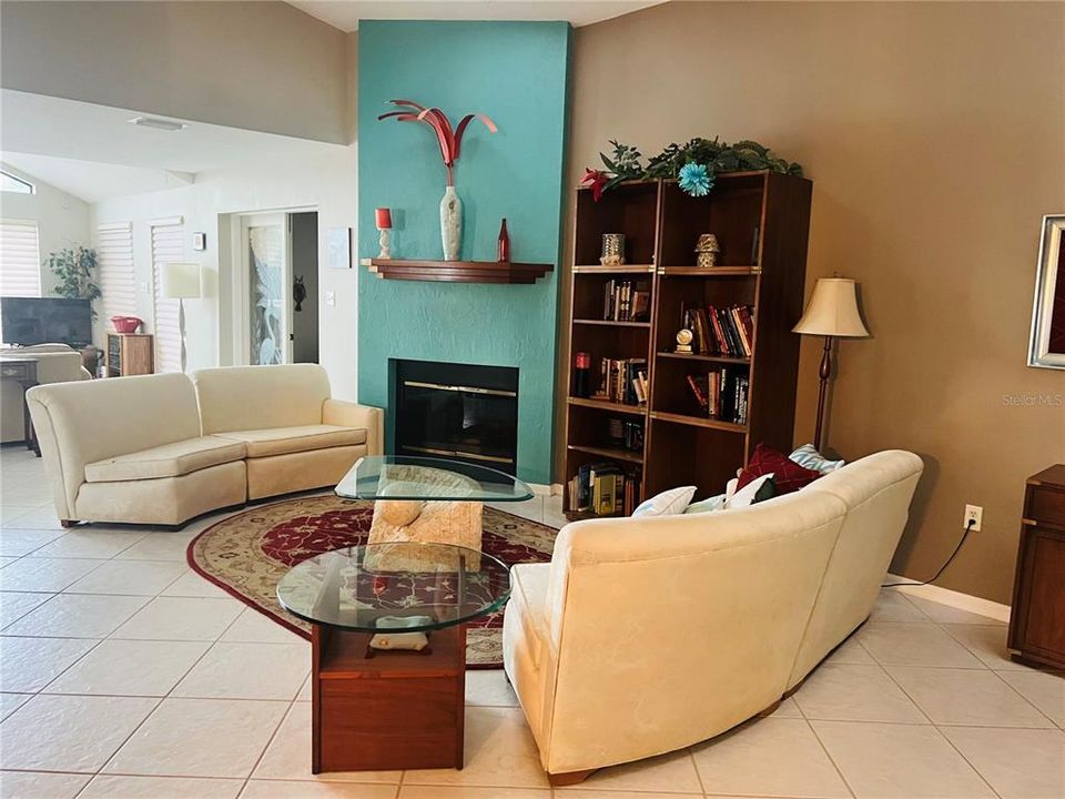 En Renta: $2,900 (3 camas, 3 baños, 2428 Pies cuadrados)