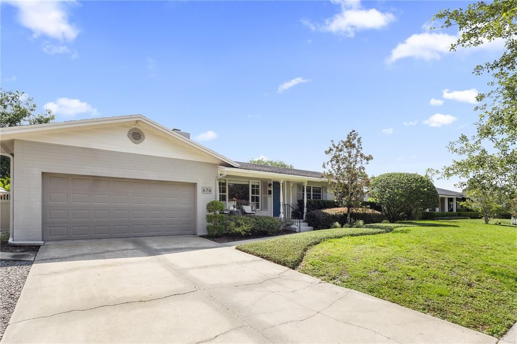 На продажу: $750,000 (3 спален, 2 ванн, 1827 Квадратных фут)