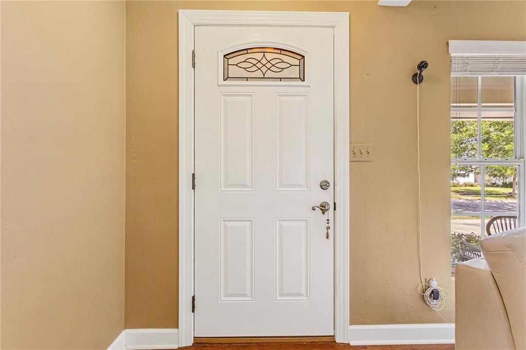 На продажу: $750,000 (3 спален, 2 ванн, 1827 Квадратных фут)