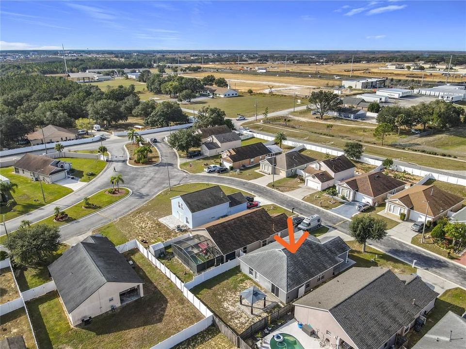 待售: $299,900 (4 贝兹, 2 浴室, 1471 平方英尺)