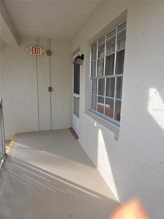 For Sale: $130,000 (2 beds, 2 baths, 1040 Square Feet)