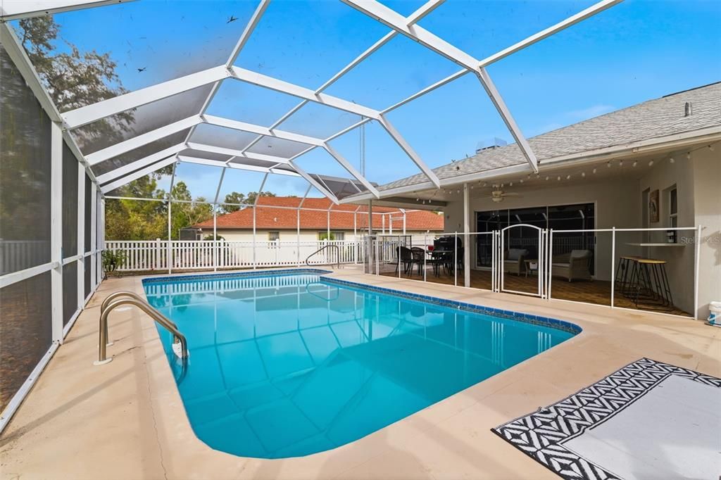 待售: $425,000 (3 贝兹, 2 浴室, 2047 平方英尺)