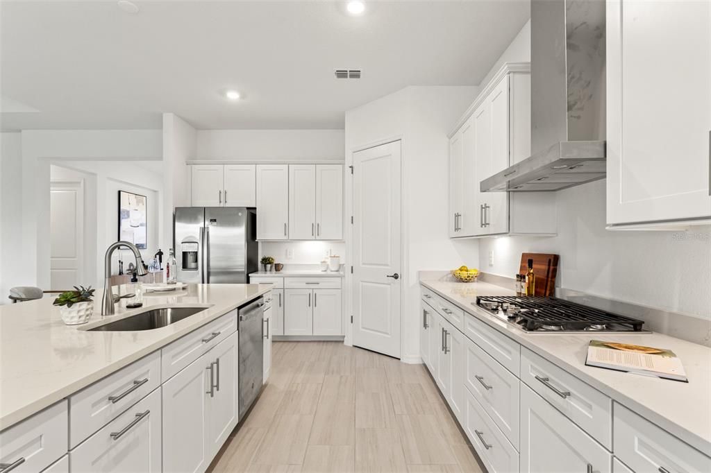 For Sale: $789,990 (3 beds, 3 baths, 2445 Square Feet)