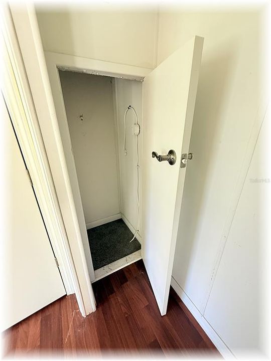 На продажу: $189,900 (3 спален, 2 ванн, 1568 Квадратных фут)