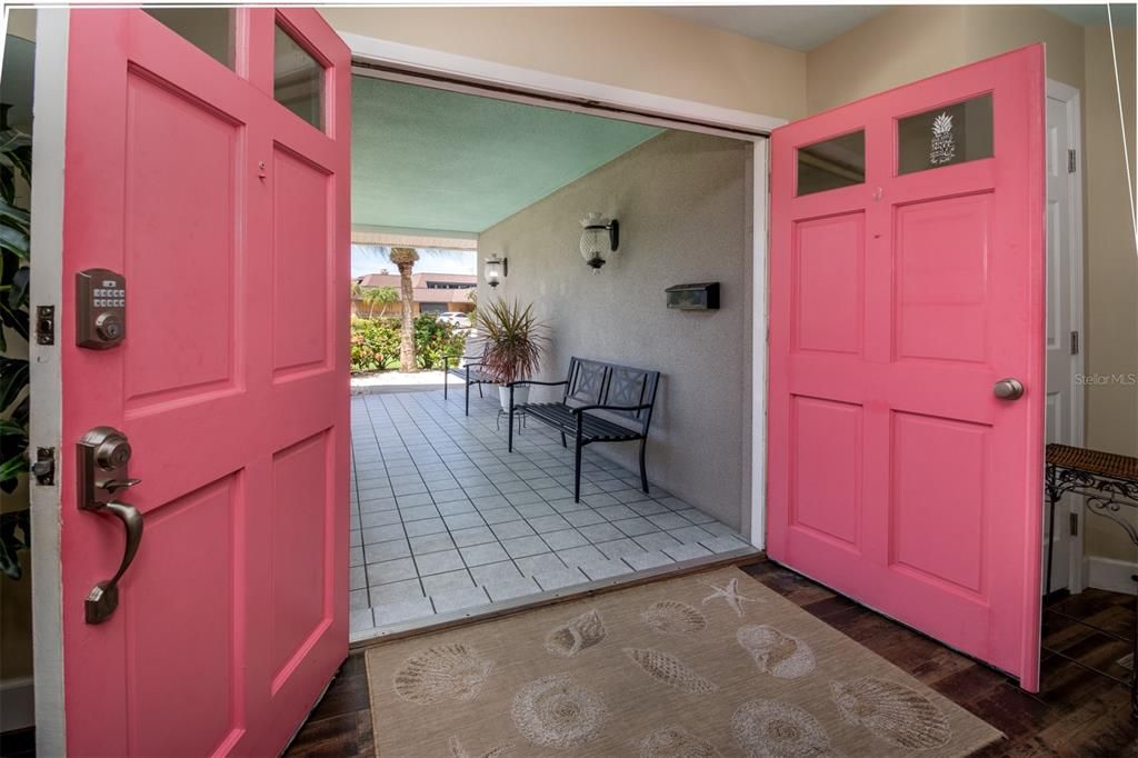 En Venta: $689,900 (3 camas, 2 baños, 1583 Pies cuadrados)