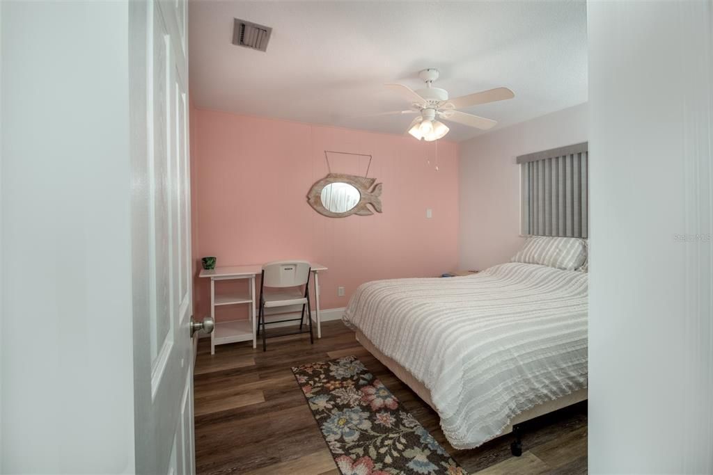 En Venta: $689,900 (3 camas, 2 baños, 1583 Pies cuadrados)