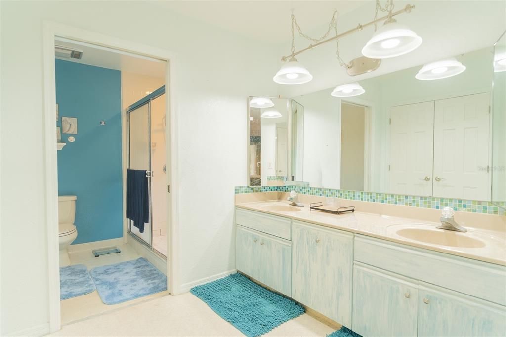 For Sale: $360,000 (2 beds, 2 baths, 1793 Square Feet)