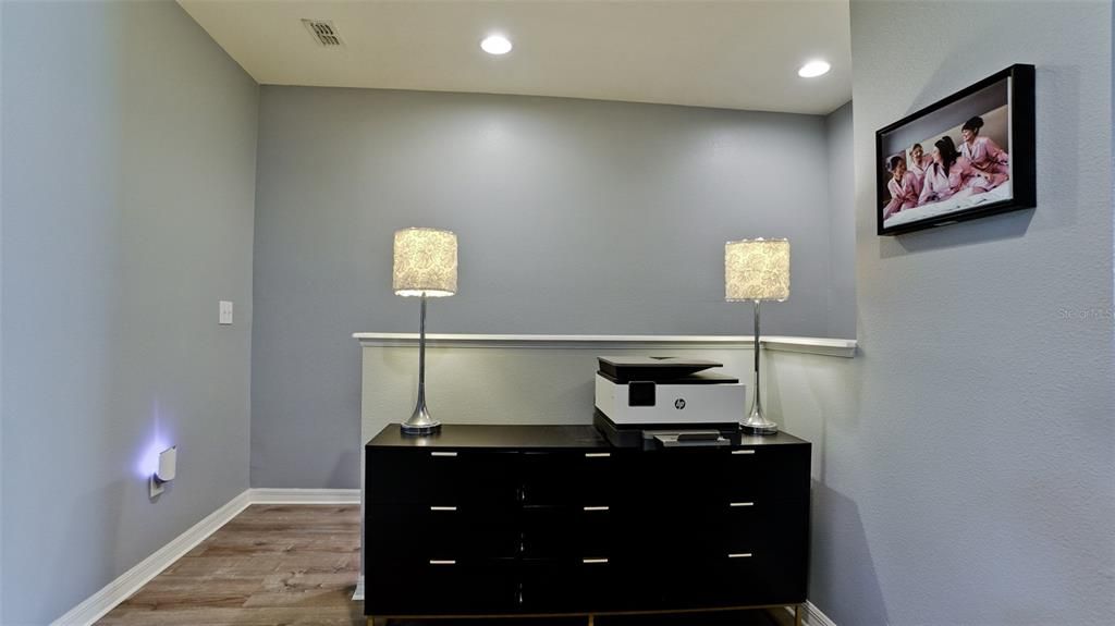 En Venta: $380,000 (3 camas, 2 baños, 1714 Pies cuadrados)