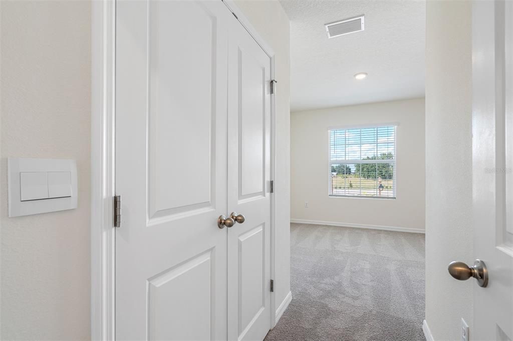 For Rent: $2,200 (3 beds, 2 baths, 1681 Square Feet)