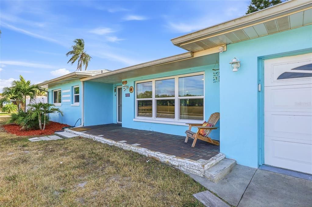 For Sale: $540,000 (3 beds, 2 baths, 1622 Square Feet)