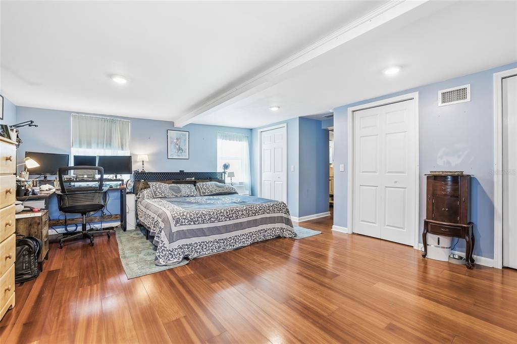 For Sale: $540,000 (3 beds, 2 baths, 1622 Square Feet)