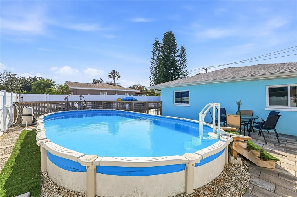 For Sale: $540,000 (3 beds, 2 baths, 1622 Square Feet)