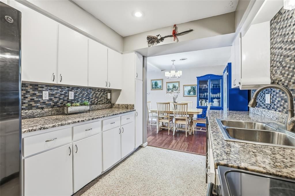 For Sale: $540,000 (3 beds, 2 baths, 1622 Square Feet)