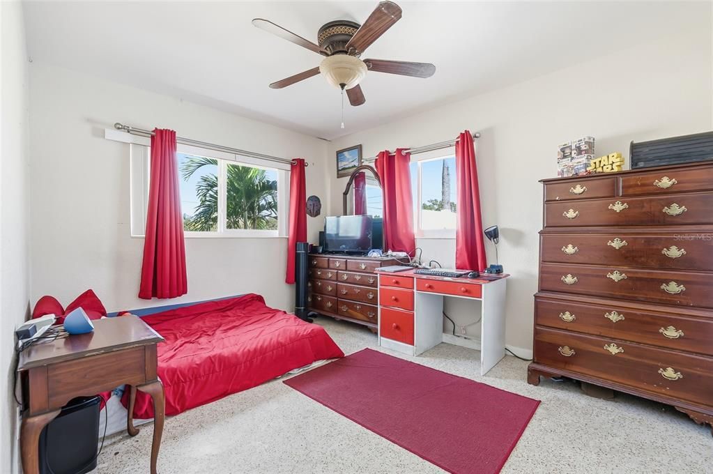 For Sale: $540,000 (3 beds, 2 baths, 1622 Square Feet)