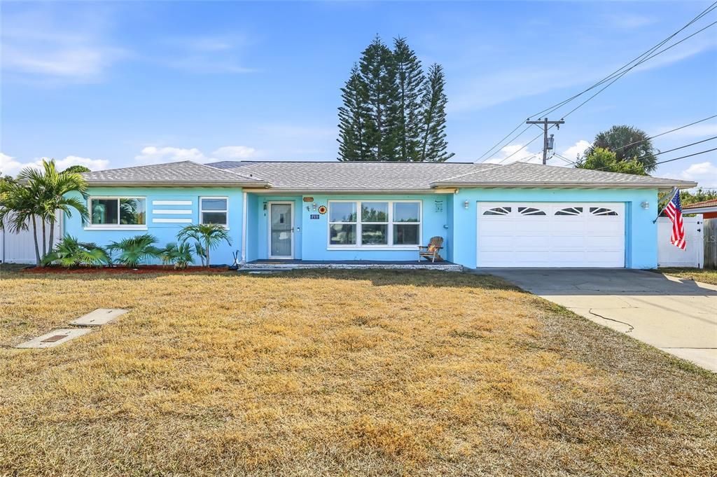 For Sale: $540,000 (3 beds, 2 baths, 1622 Square Feet)