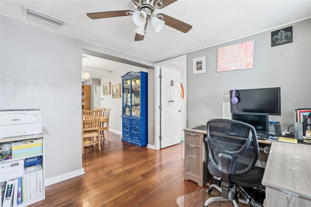 For Sale: $540,000 (3 beds, 2 baths, 1622 Square Feet)